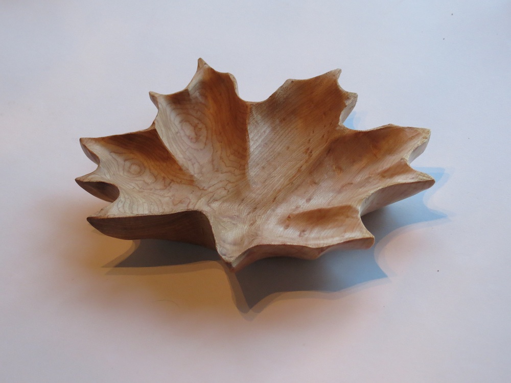 handmade Maple-Leaf-Bowl-Birds-Eye-Maple-1